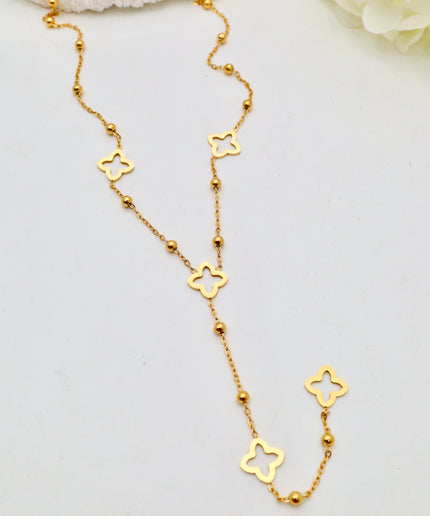 Collier Y - motifs Trèfles ajourés